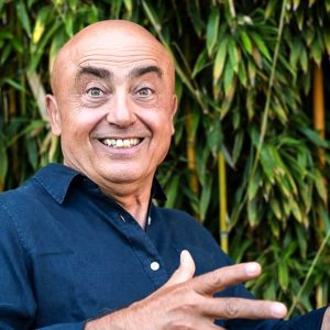 “Andavo ai cento all’ora” di e con Paolo Cevoli “Andavo ai cento all’ora” di e con Paolo Cevoli